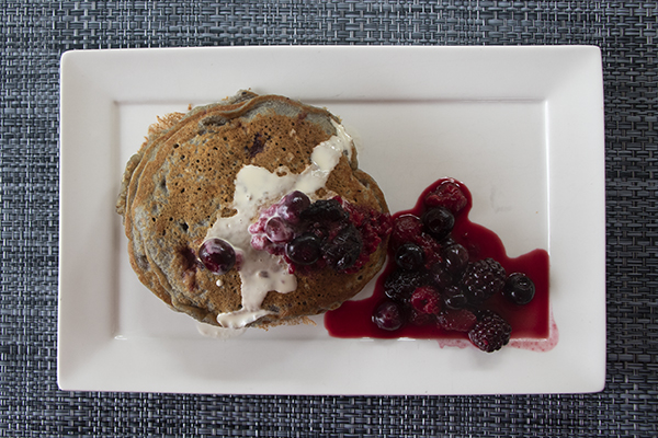 Delicious Berry Oat Pancakes